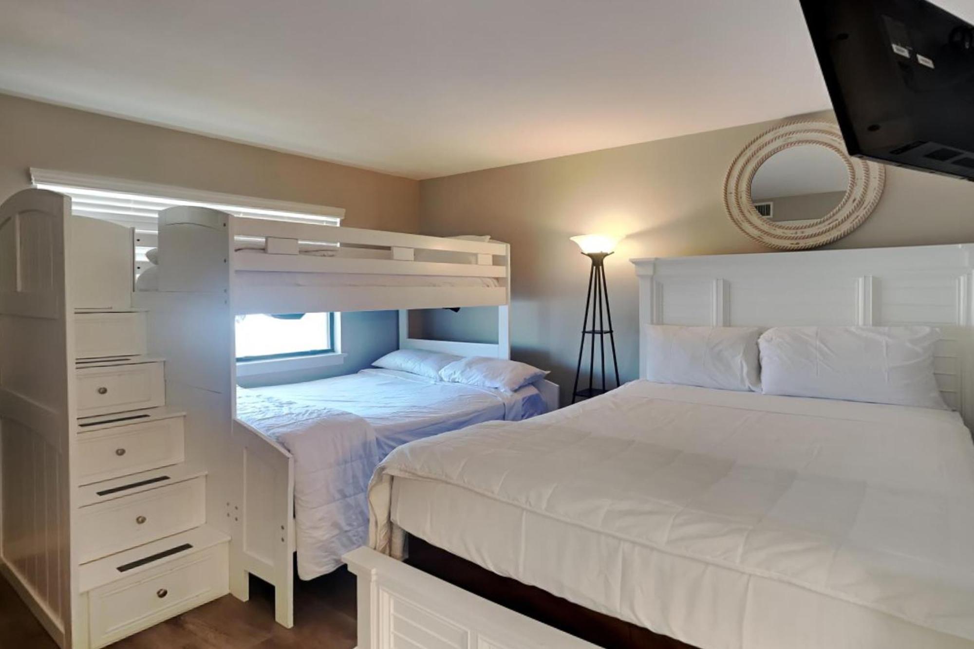 Apartment Edgewater 505
